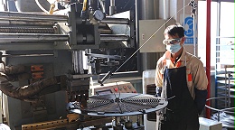 毅青揭秘如何提升数控钣金加工的精度与质量