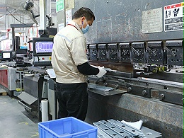 毅青-员工风采(三)